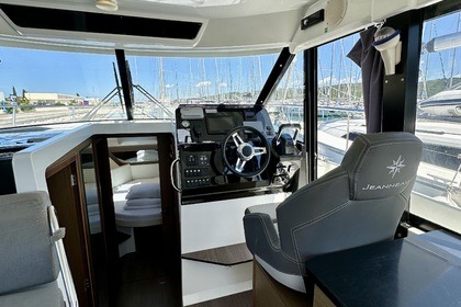 Jeanneau Merry Fisher 1095 FLY