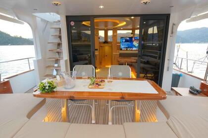luxury new gulet for 6 people