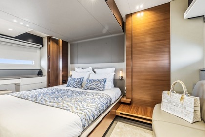 Location Yacht à moteur Peri 29 Cannes