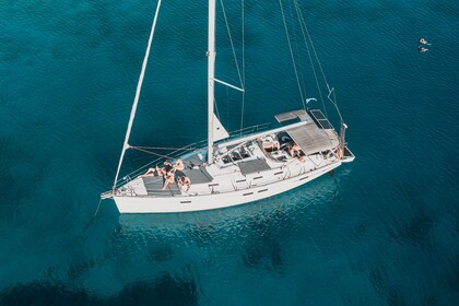 Hire Sailboat MORNING PRIVATE SAILING CRUISE TO DIA ISLAND OR AGIA PELAGIA (5.5 HOURS) Crete