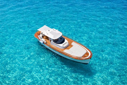 Rental Motorboat Mimi 9.5 Cagliari