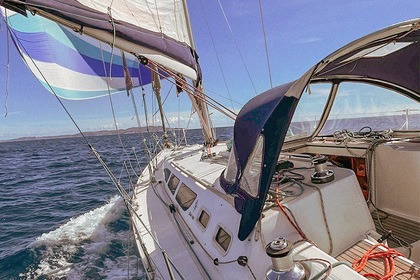 Jeanneau Sun Odyssey 43 avec skipper professionnel