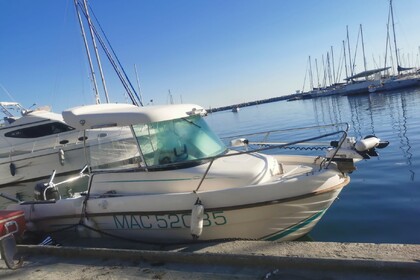 Hyra båt Motorbåt Moa Tecnica Zenith 5.5 Marseille