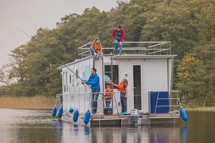 Charter Houseboat Febomobil 1180 Rechlin Nord