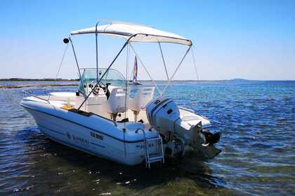 Charter Motorboat Jeanneau Cap Camarat 535 Anglards-de-Saint-Flour