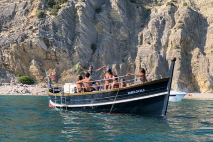 Hyra båt Motorbåt Classic Boat Sesimbra