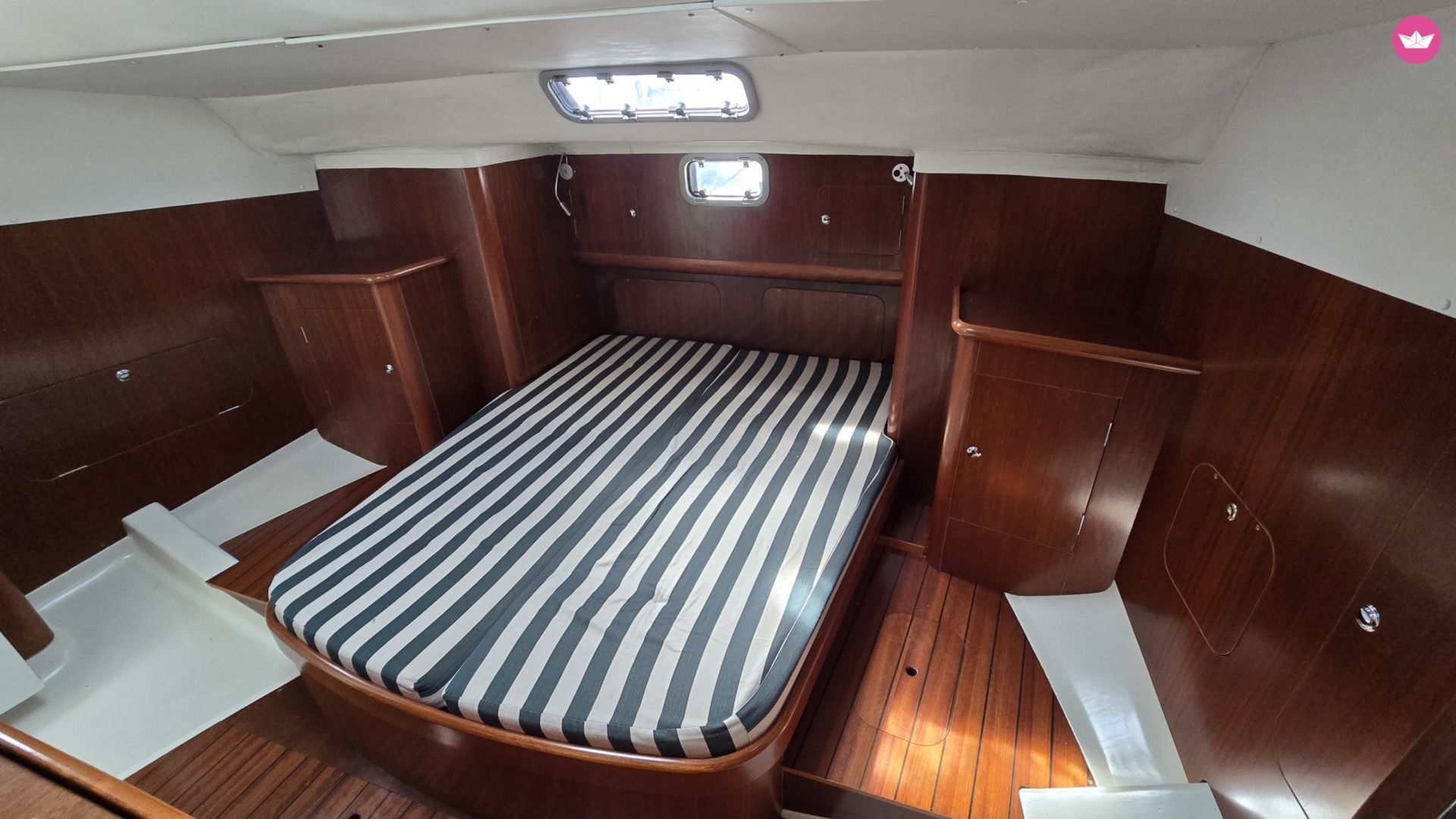 Voilier Beneteau Oceanis 40 11.99m 6