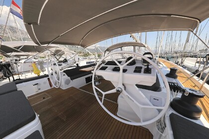Verhuur Zeilboot  Hanse 588  Salerno