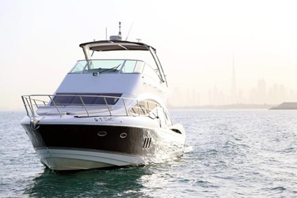 Rental Motorboat Majesty 47 Dubai