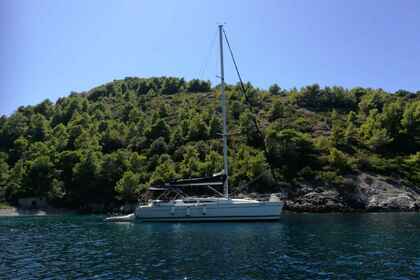 JEANNEAU SUN ODYSSEY 40 Sailing Yacht