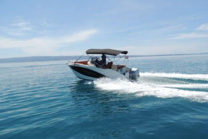 Rental Motorboat Barracuda 545 Podstrana