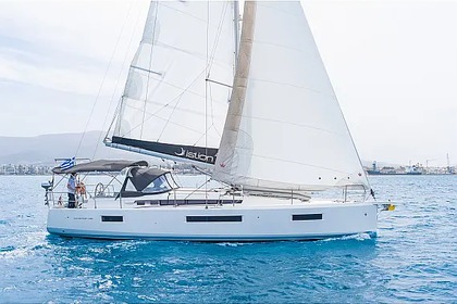 Hyra båt Segelbåt JEANNEAU SUN ODYSSEY 440 Kos