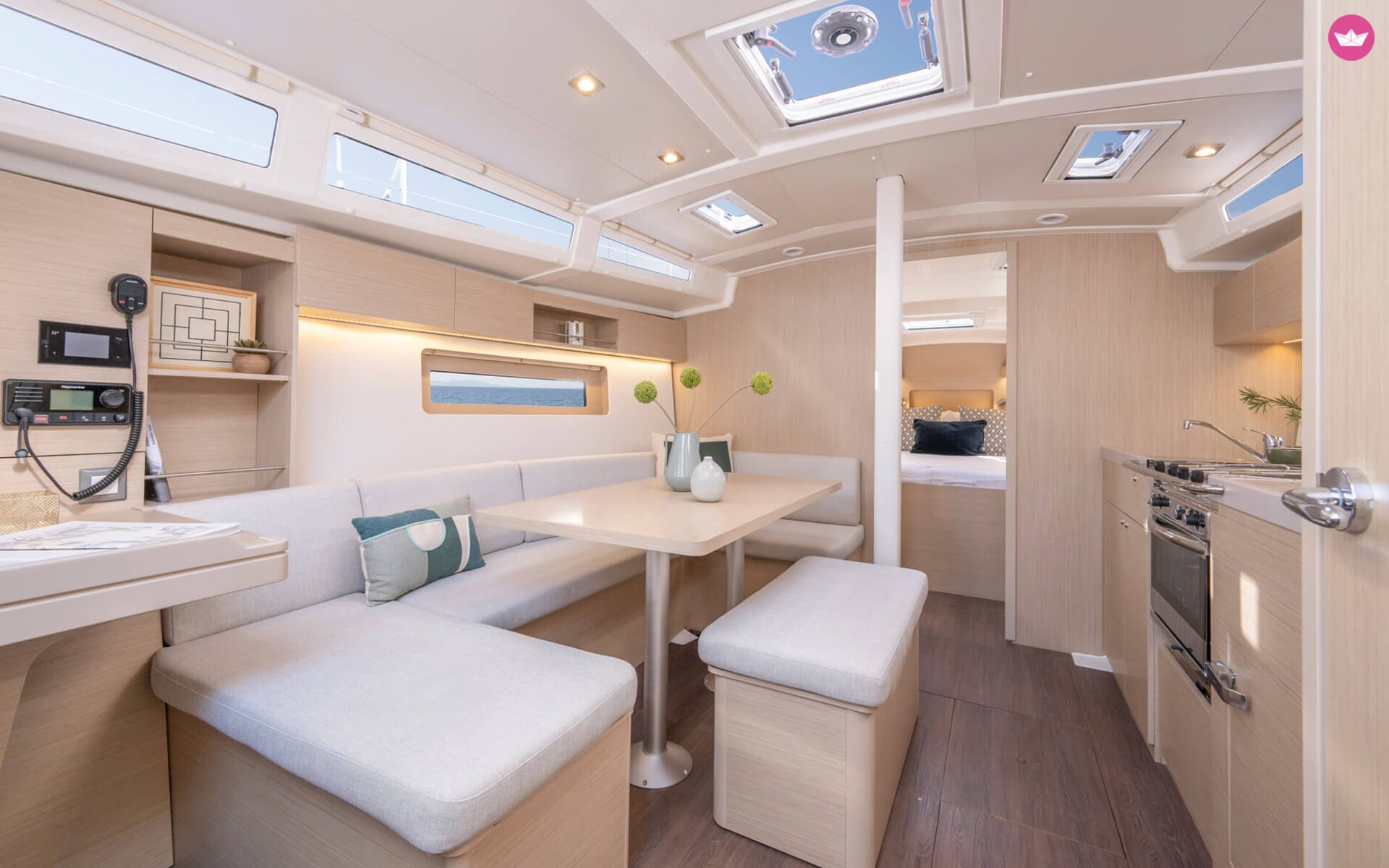 Voilier OCEANIS 37.1 11m 3