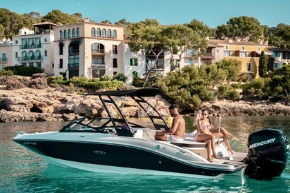 Rental Motorboat Sea Ray 210 SPX OB Palma de Mallorca