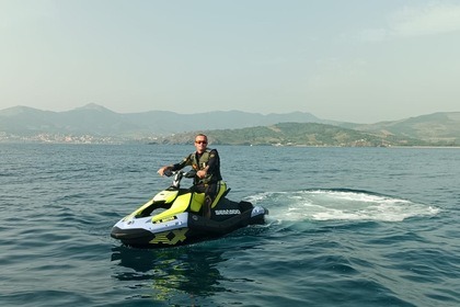 Location Jet-ski Seadoo Spark Saint-Cyprien