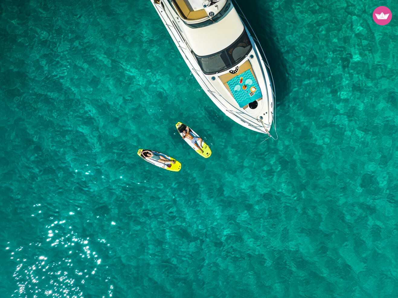 Bateau à moteur FAIRLINE Targa PHANTOM 40 720cv 8