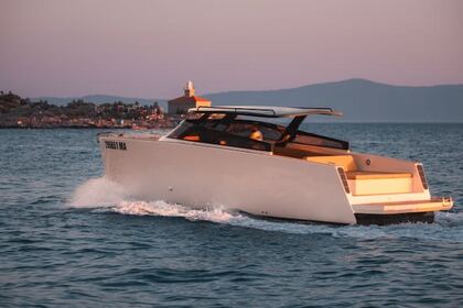 Hyra båt Motorbåt FELIX 37 FELIX 37 Makarska