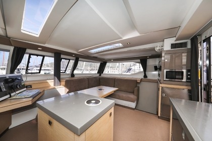 Verhuur Catamaran Fountaine- Pajot  Saona 47 Trogir