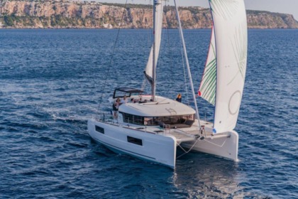 Lagoon 40 "Mary Grace" (2021) | A/C-Generator-Watermaker-Dinghy-Outboard Engine | 12 PAX License | Unlimited Wifi & Free SUP | Also available in: Corfu - Kefalonia