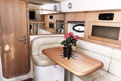 Cruise by Porto Rafti