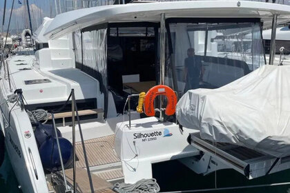 Rental Catamaran Lagoon-Bénéteau Lagoon 50 - 6 + 2 cab. Alimos