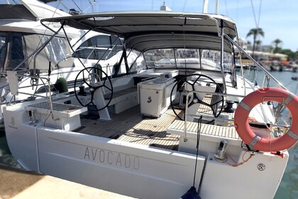 Hyra båt Segelbåt Beneteau Oceanis 51.1 Cala d'Or