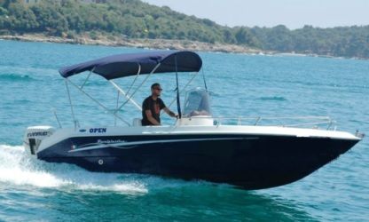 Charter Motorboat Navalplastica Open 5.55 Lipari