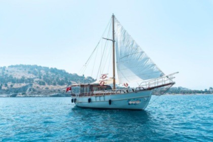 Charter Motorboat TURKEY 2000 Kuşadası