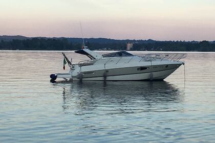 Hire Motorboat Cranchi Zaffiro 36 Sesto Calende