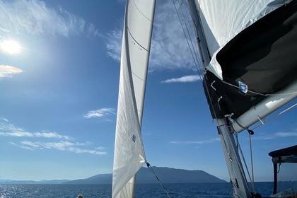 Geo, The top catamaran Lagoon 40 in the Tuscany area