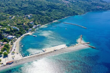 Axopar 37XC Cross Cabin Brabus