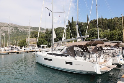 Verhuur Zeilboot Jeanneau Sun Odyssey 410 Dubrovnik