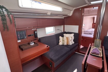 Hyra båt Segelbåt Hanse Yachts Hanse 388 Trogir