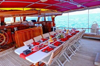 wonderful classic gulet for 16 guests