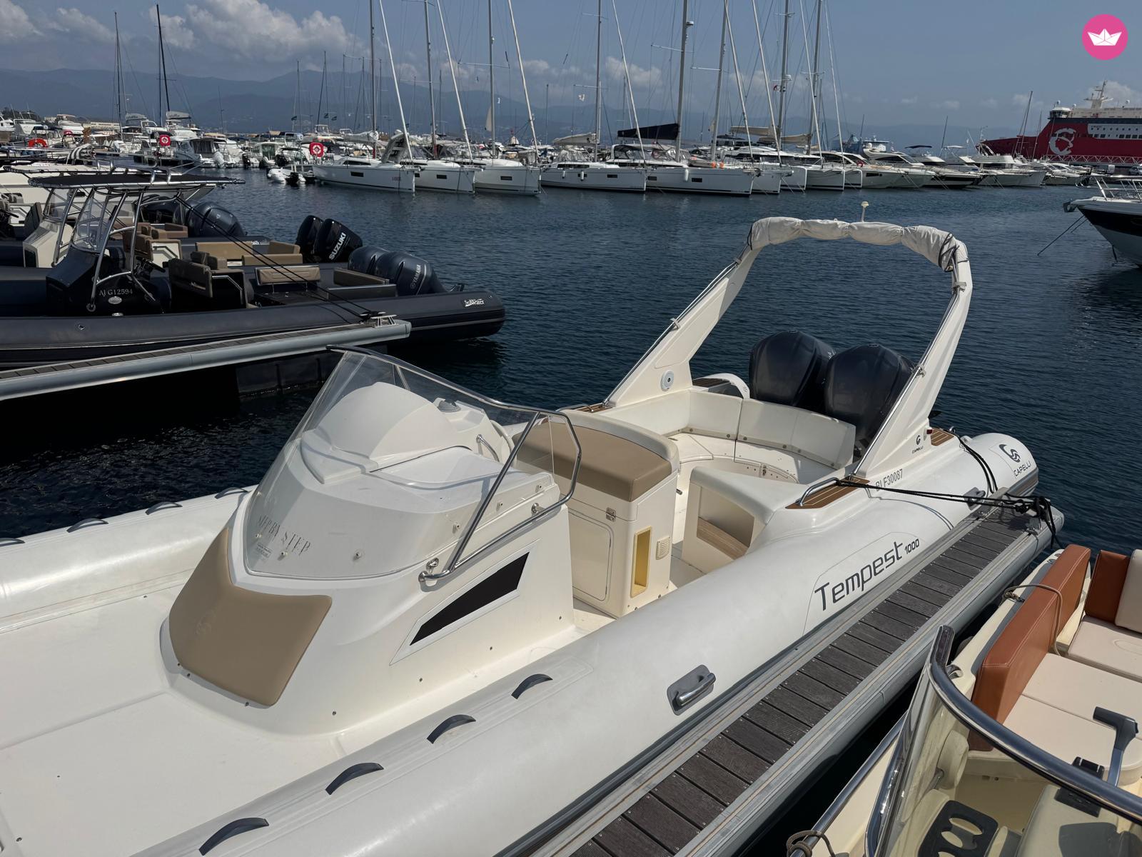 Semi-rigide Capelli Tempest 1000 600cv 3