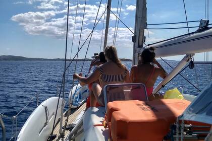 AN AMAZING  SAILING CRUISE FROM ATHENS TO GREEK ISLANDS