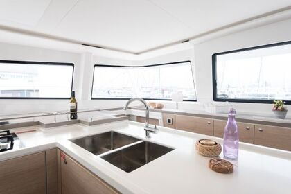 Noleggio Catamarano Catana Group Bali 5.4 - 6 + 2 cab. Raiatea