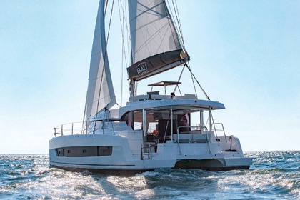 Verhuur Catamaran Catana Bali Catspace Marina Frapa