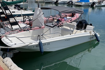 Miete Motorboot Boston Whaler 170 Dauntless Sitges