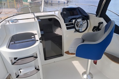 Łódź motorowa Escapade 600