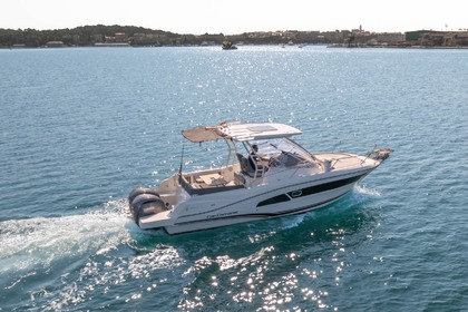 Alquiler Lancha Jeanneau Cap camarat 9.0 Pula