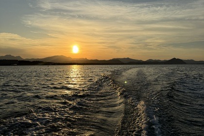 BOAT WITHOUT LICENSE