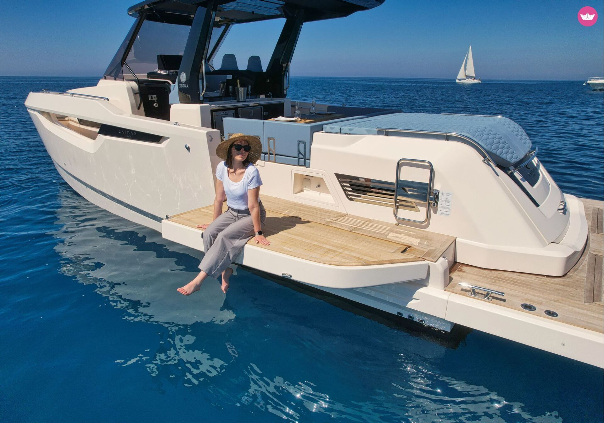 Bateau à moteur Cayman Yacht CAYMAN YACHTS 380 WA 1050cv 4