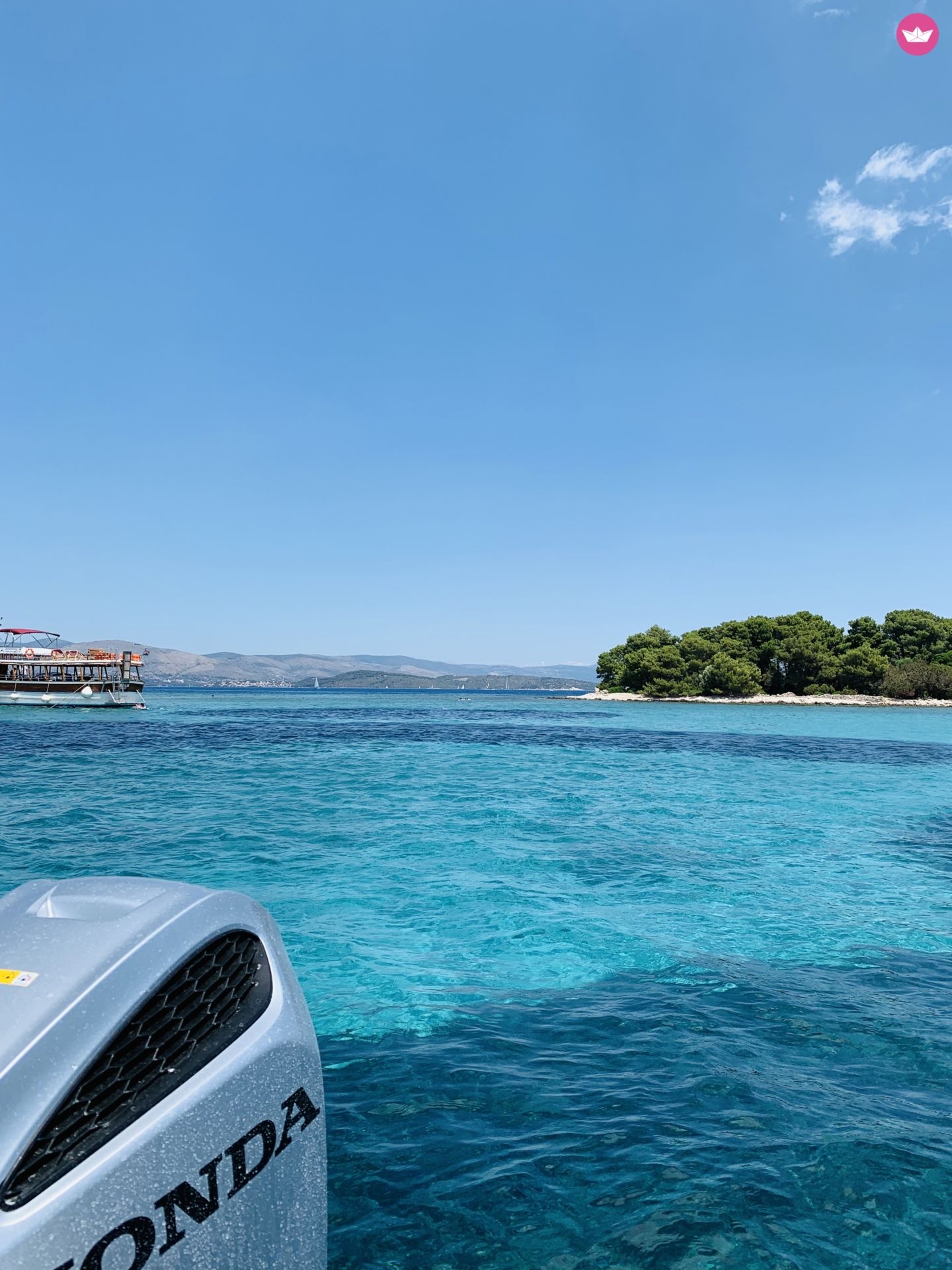 Charter Motorboat Jeanneau Cap Camarat 7.5 Cc Split