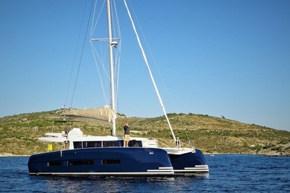 Charter Catamaran Dufour Dufour 48 Dubrovnik