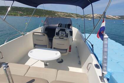 Quicksilver Activ 675 Open with Honda BF200