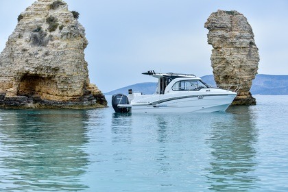 Rental Motorboat Beneteau Antares 8 Naxos
