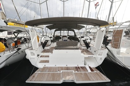 Hyra båt Segelbåt Dufour Yachts Dufour 470 - 3 cab. Sukošan
