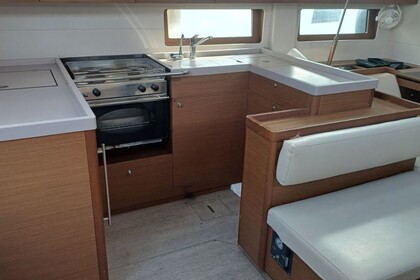 Oceanis 51.1 with watermaker & A/C - PLUS