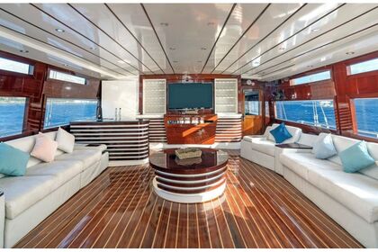 Elegant 42 meter gulet with 7 cabins